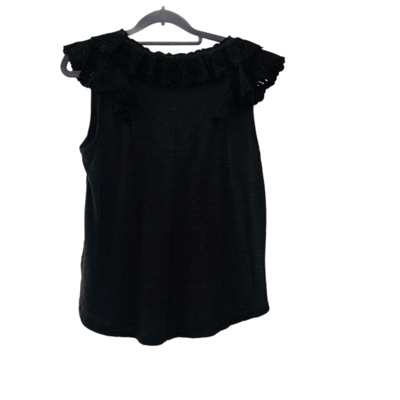 Democracy Women's Black Sleeveless Top with Lace Trim - Picture 4 of 8